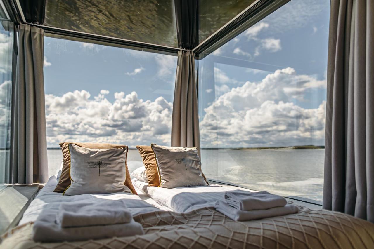 Grand Ht Houseboats - Domki Na Wodzie - Sauna, Jacuzzi, Kominek Mielno  Exterior foto