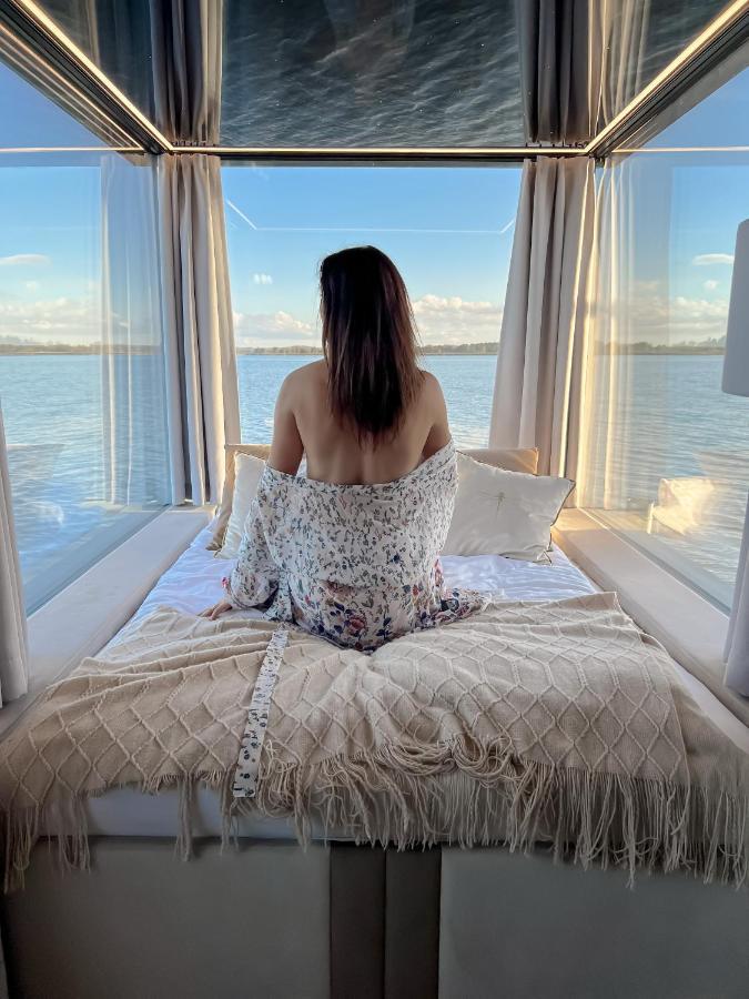 Grand Ht Houseboats - Domki Na Wodzie - Sauna, Jacuzzi, Kominek Mielno  Exterior foto