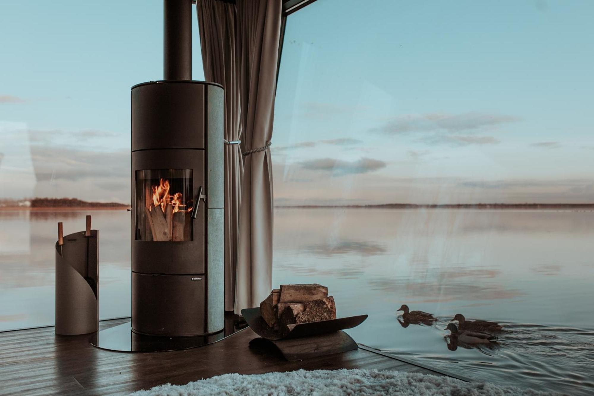 Grand Ht Houseboats - Domki Na Wodzie - Sauna, Jacuzzi, Kominek Mielno  Exterior foto