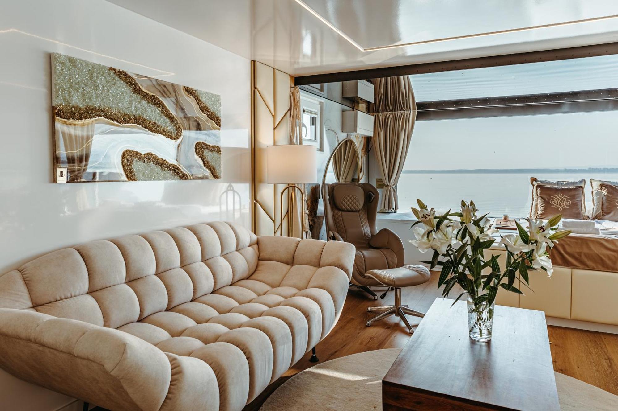 Grand Ht Houseboats - Domki Na Wodzie - Sauna, Jacuzzi, Kominek Mielno  Cameră foto