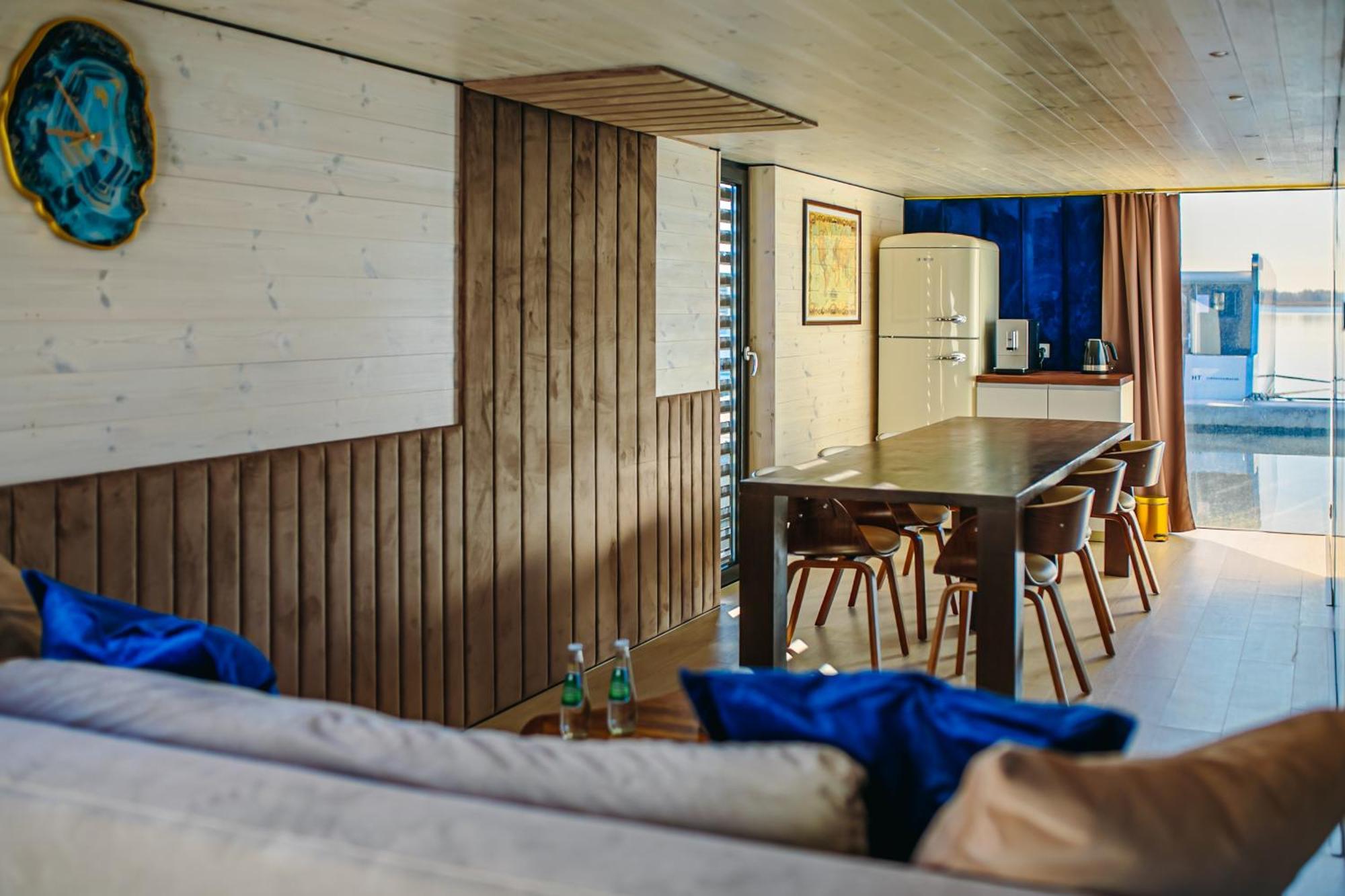 Grand Ht Houseboats - Domki Na Wodzie - Sauna, Jacuzzi, Kominek Mielno  Cameră foto